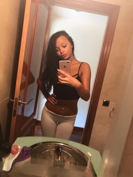Cevizlik Escort Ateşli ve Neşeli Bayan Damla
