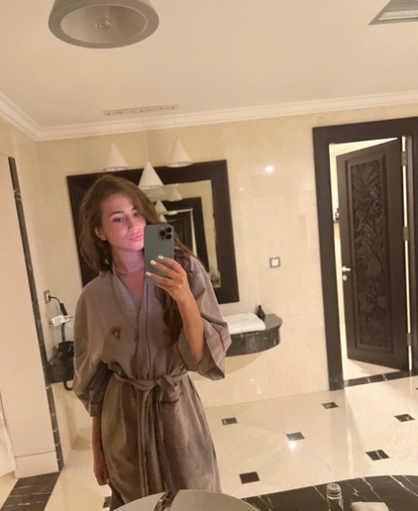 Nazlı Ek Fotoğraf 4